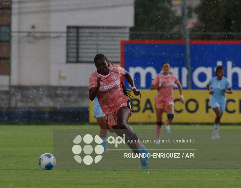 FBL SUPERLIGA FEMENINA CATOLICA VS MACARA
