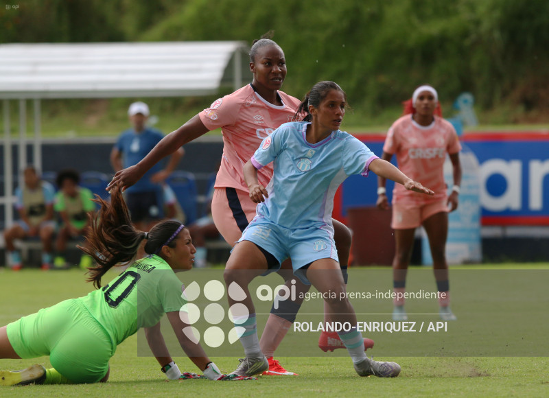 FBL SUPERLIGA FEMENINA CATOLICA VS MACARA