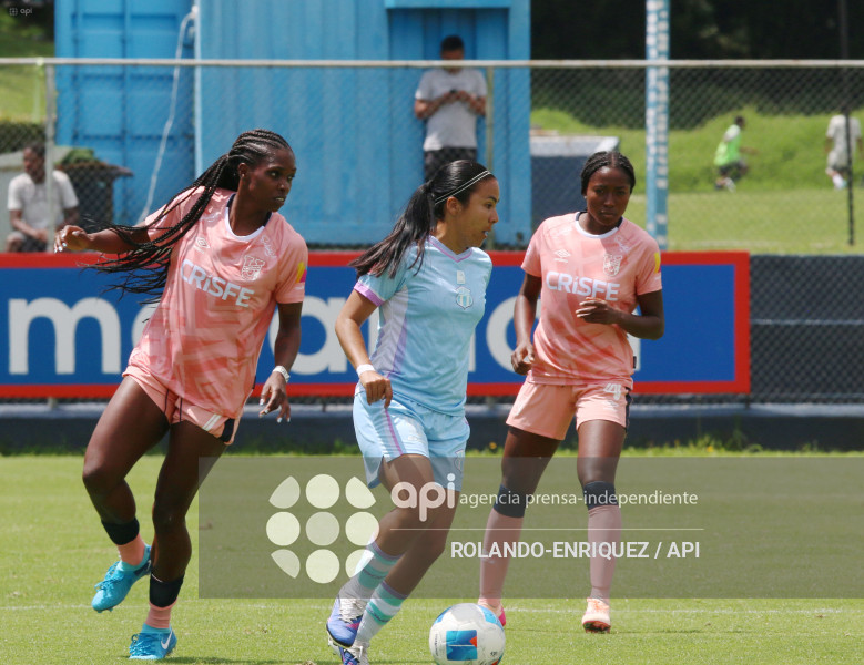 FBL SUPERLIGA FEMENINA CATOLICA VS MACARA