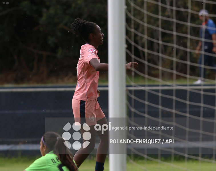 FBL SUPERLIGA FEMENINA CATOLICA VS MACARA