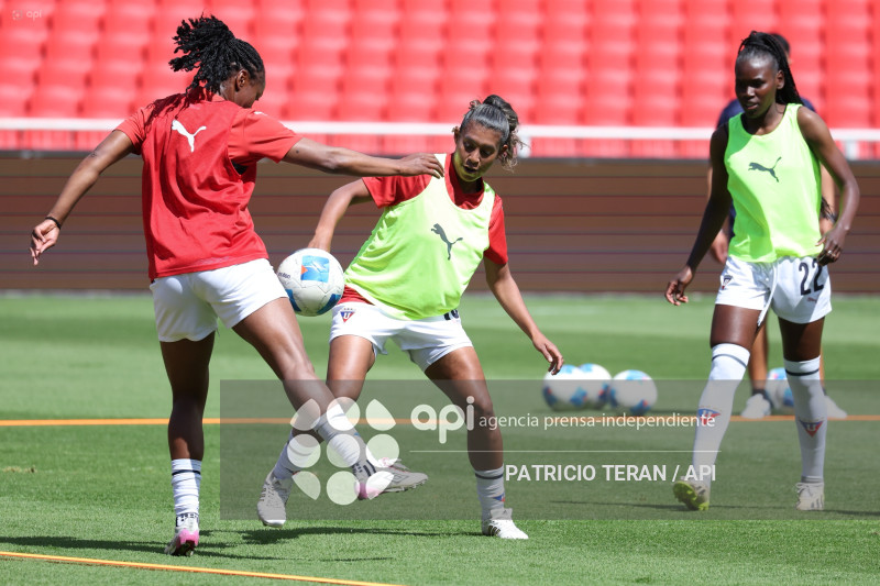 FBL SUPERLIGA FEMENINA GUERRERAS ALBAS LDU VS EMELEC