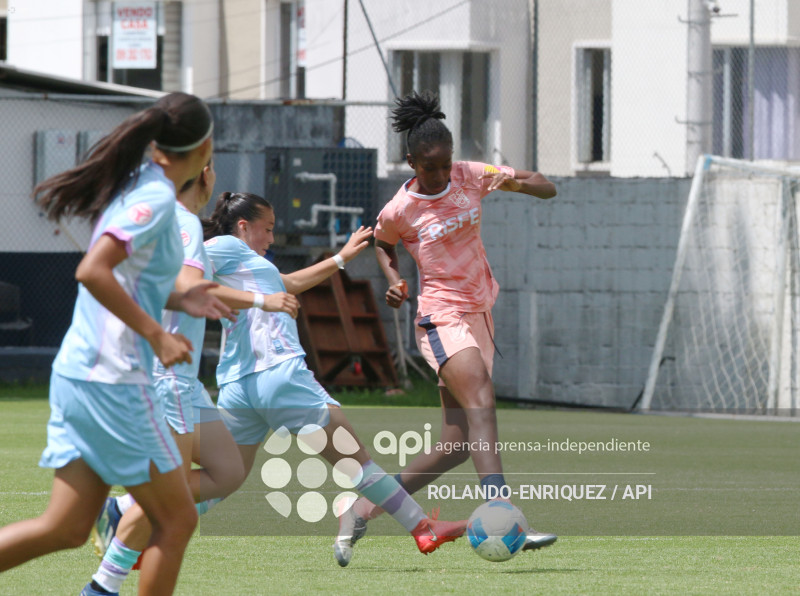 FBL SUPERLIGA FEMENINA CATOLICA VS MACARA