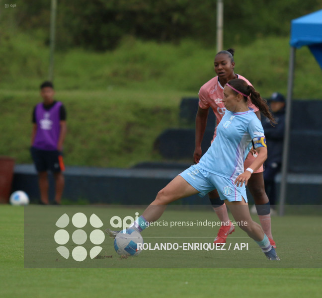 FBL SUPERLIGA FEMENINA CATOLICA VS MACARA