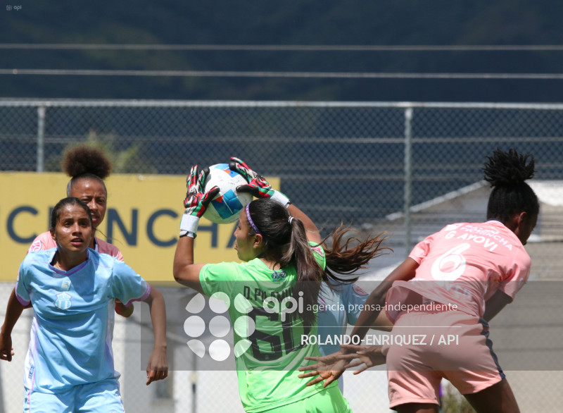 FBL SUPERLIGA FEMENINA CATOLICA VS MACARA