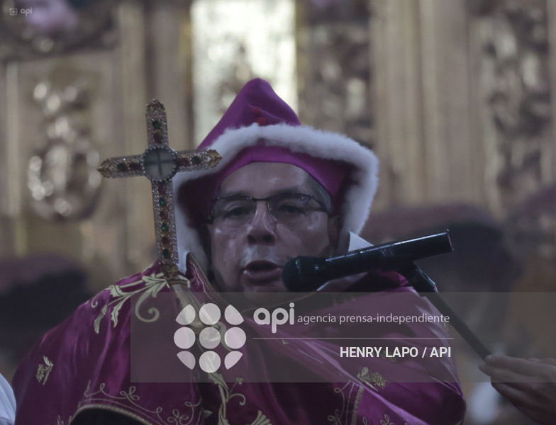 ARRASTRE DE CAUDAZ  SEMANA SANTA