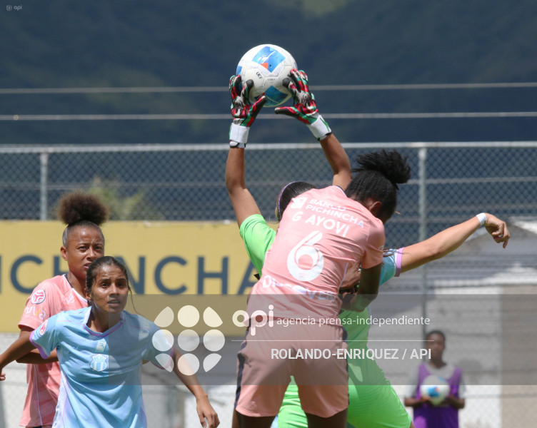 FBL SUPERLIGA FEMENINA CATOLICA VS MACARA