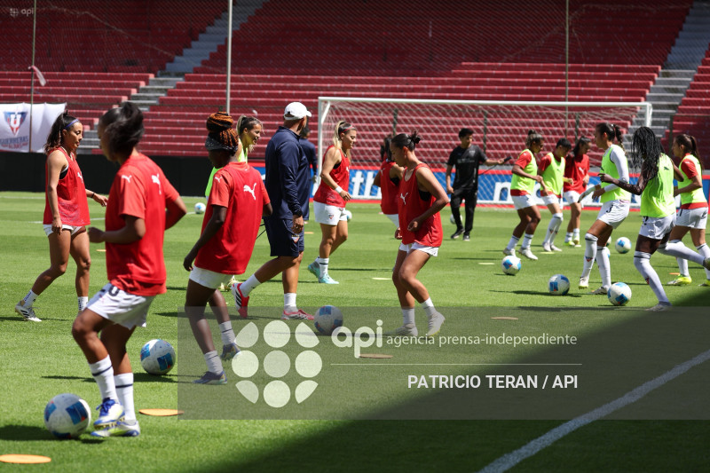 FBL SUPERLIGA FEMENINA GUERRERAS ALBAS LDU VS EMELEC