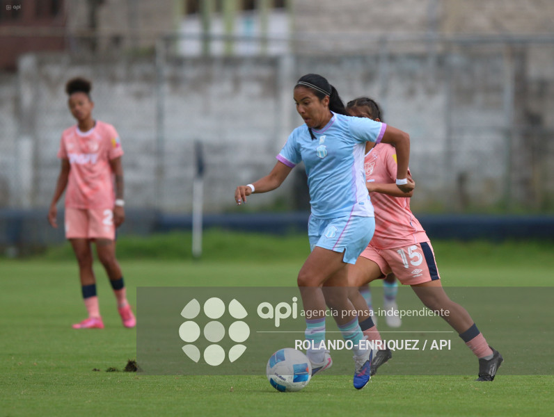 FBL SUPERLIGA FEMENINA CATOLICA VS MACARA