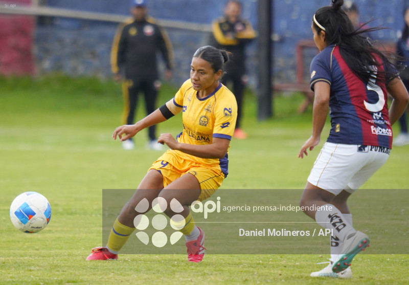 FBL SUPERLIGA FEMENINA ESPUCE VS CARNERAS