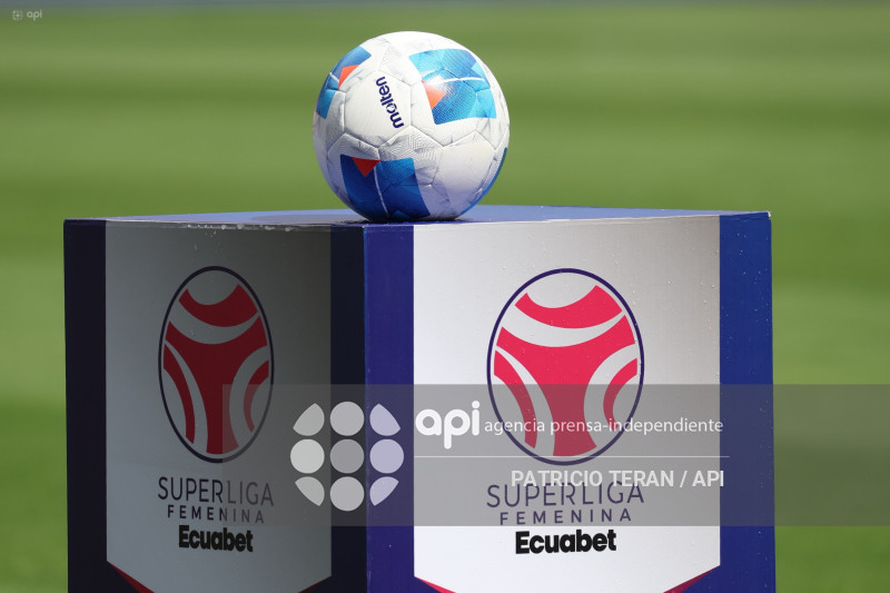 FBL SUPERLIGA FEMENINA GUERRERAS ALBAS LDU VS EMELEC