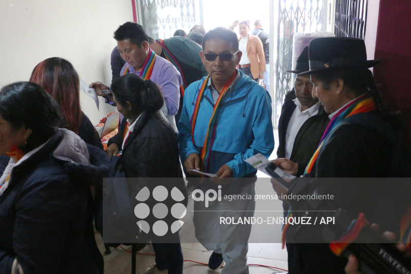 REUNION CONSEJO POLITICO PACHAKUTIK