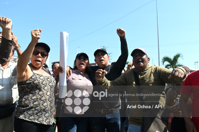 MANTA-PESCADORES-PROTESTA