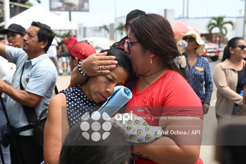 MANTA-PESCADORES-PROTESTA