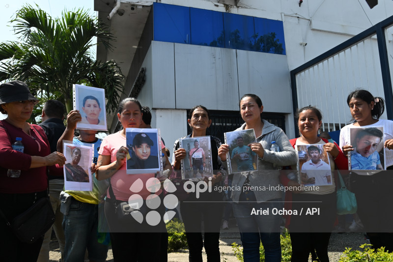 MANTA-PESCADORES-PROTESTA