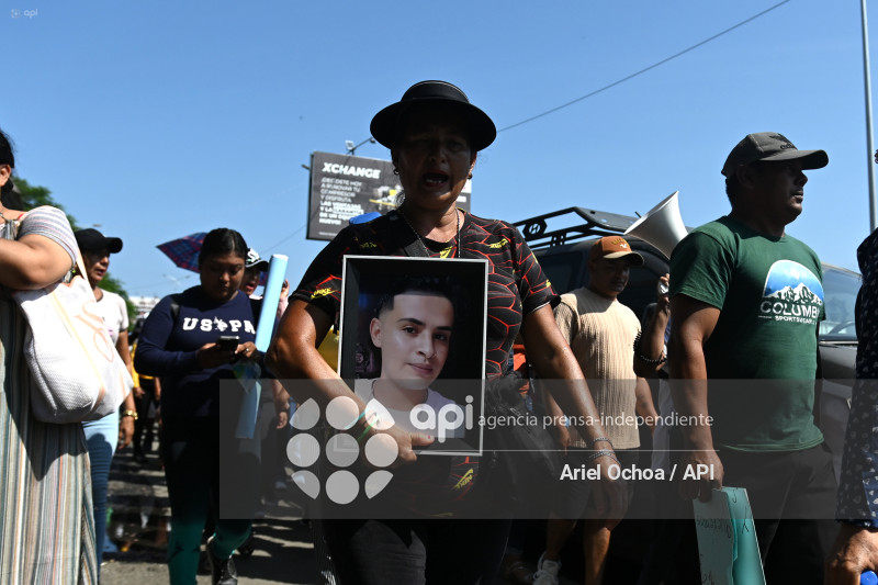 MANTA-PESCADORES-PROTESTA