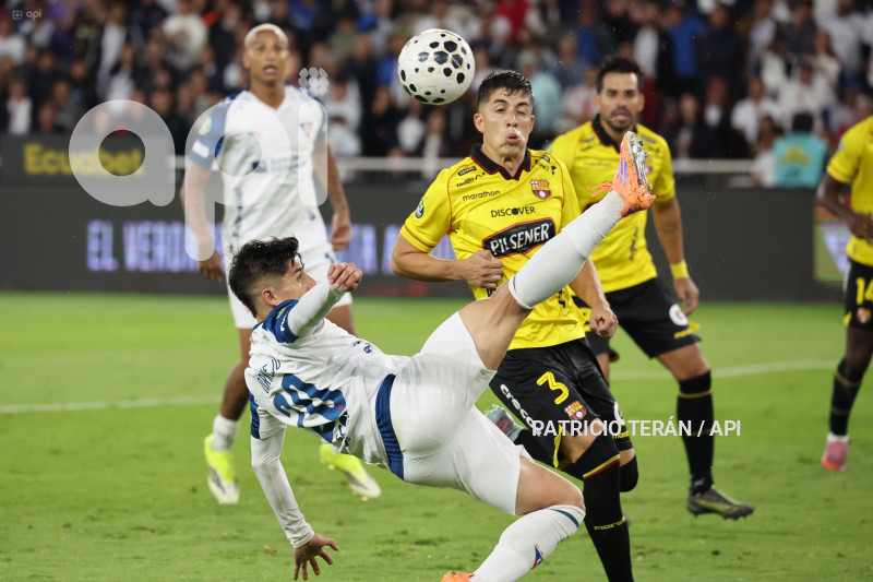 FBL LIGA ECUABET LDU VS BARCELONA