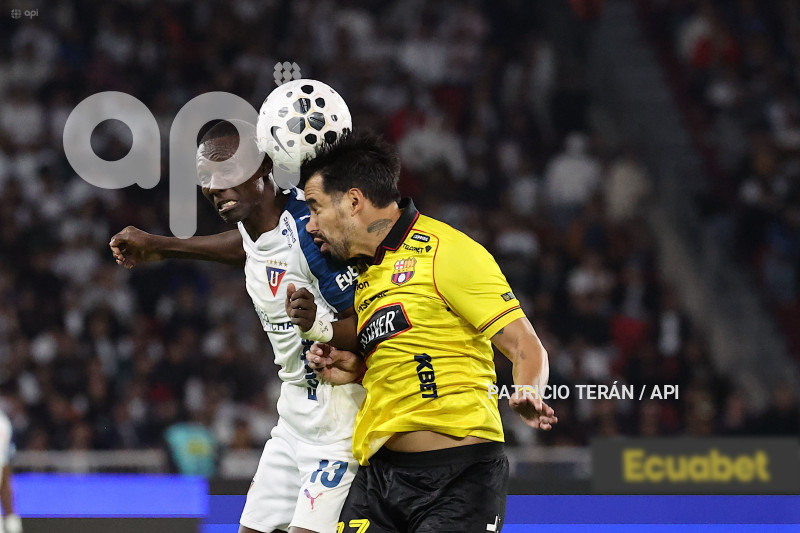 FBL LIGA ECUABET LDU VS BARCELONA