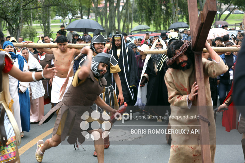 CUENCA-VIACRUSIS-VIERNES SANTO MIRAFLORES