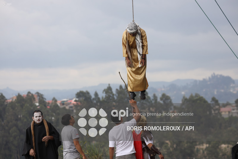 CUENCA-VIACRUSIS-VIERNES SANTO MIRAFLORES