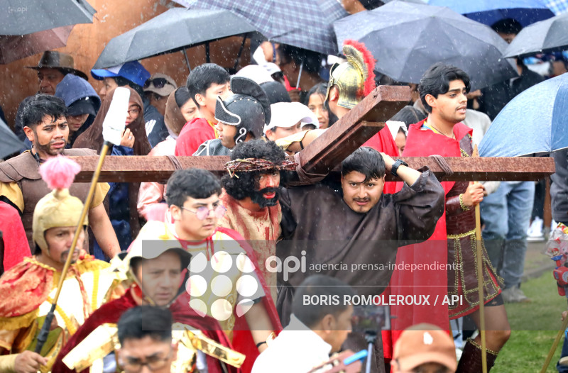 CUENCA-VIACRUSIS-VIERNES SANTO MIRAFLORES