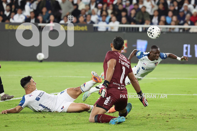 FBL LIGA ECUABET LDU VS BARCELONA