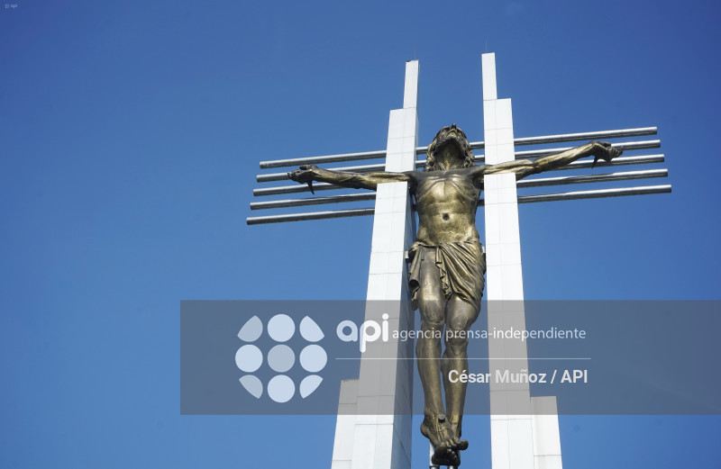 GYE-PROCESION CRISTO DEL CONSUELO