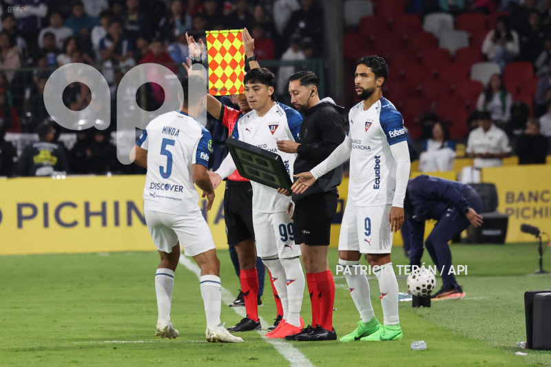 FBL LIGA ECUABET LDU VS BARCELONA