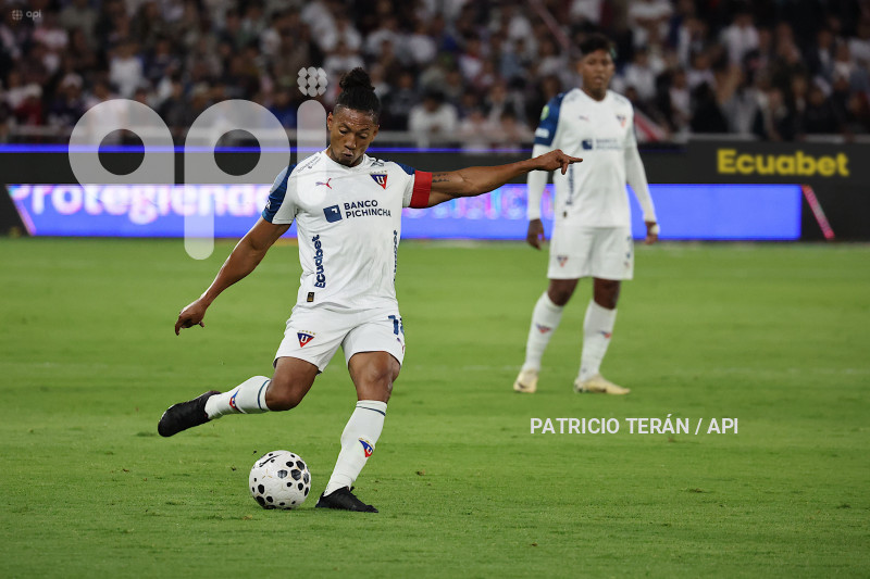 FBL LIGA ECUABET LDU VS BARCELONA