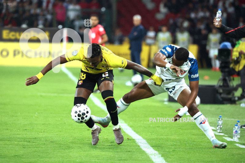 FBL LIGA ECUABET LDU VS BARCELONA