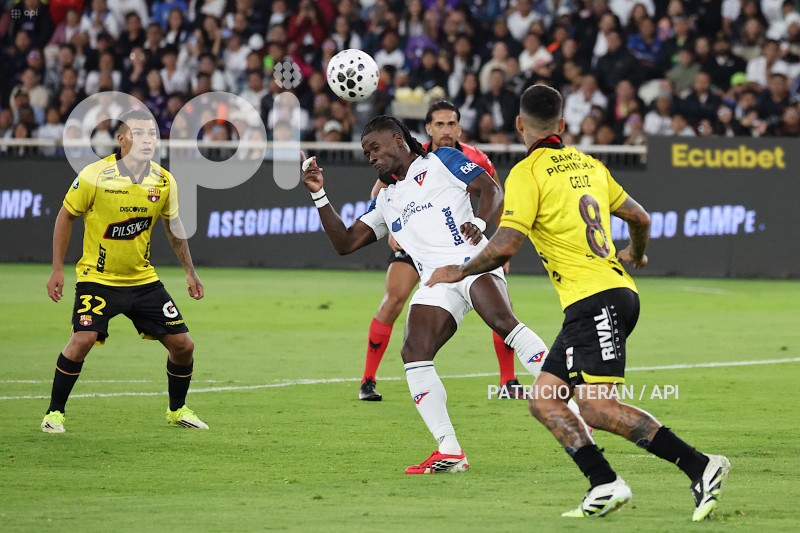 FBL LIGA ECUABET LDU VS BARCELONA