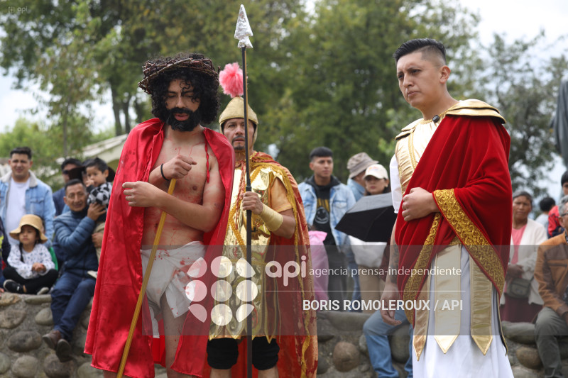 CUENCA-VIACRUSIS-VIERNES SANTO MIRAFLORES