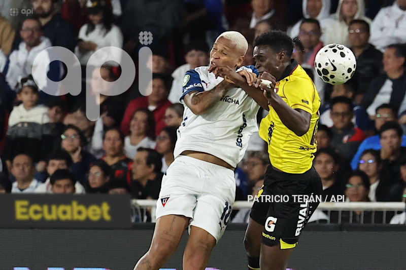 FBL LIGA ECUABET LDU VS BARCELONA