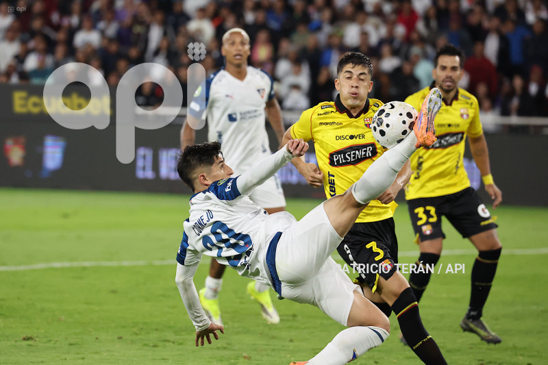 FBL LIGA ECUABET LDU VS BARCELONA