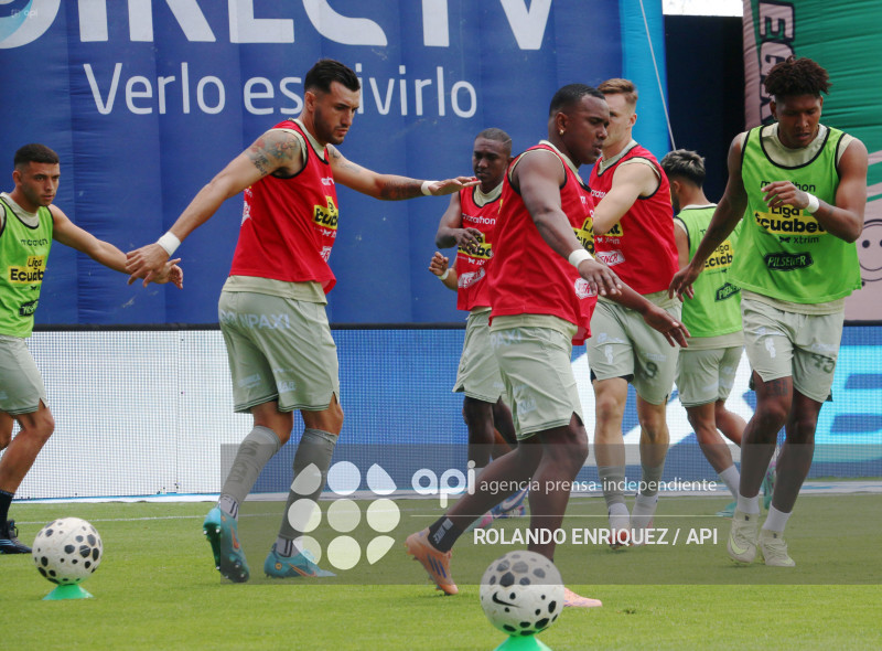 FBL LIGA ECUABET INDEPENDIENTE VALLE VS ORENSE