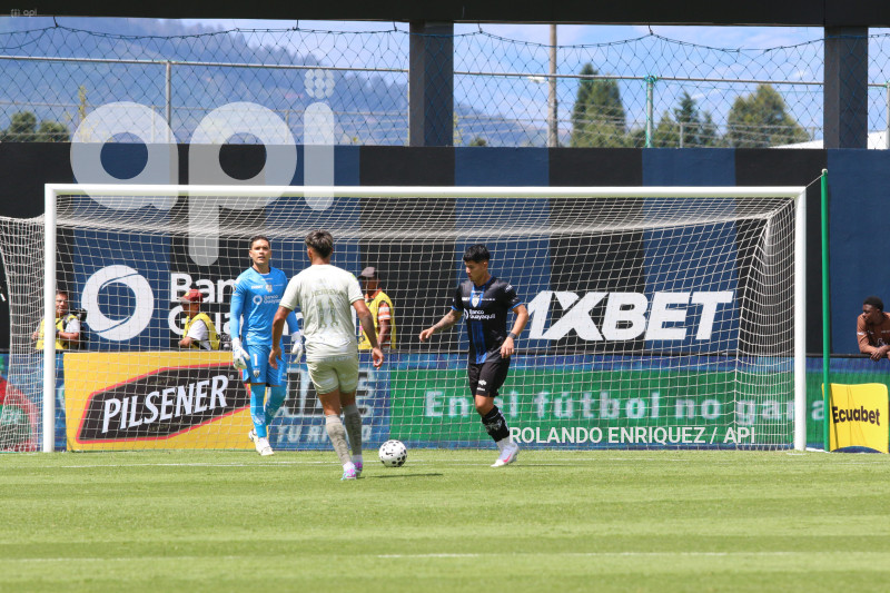 FBL LIGA ECUABET INDEPENDIENTE VALLE VS ORENSE