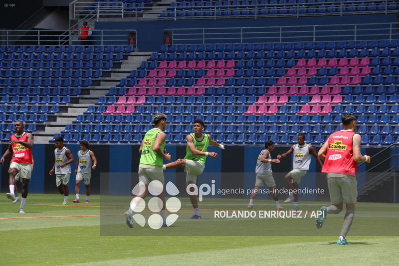 FBL LIGA ECUABET INDEPENDIENTE VALLE VS ORENSE