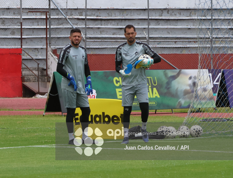 FBL-LIGAECUABET-LEONES FC-DELFIN