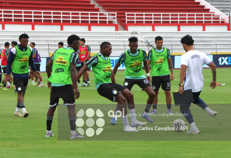 FBL-LIGAECUABET-LEONES FC-DELFIN