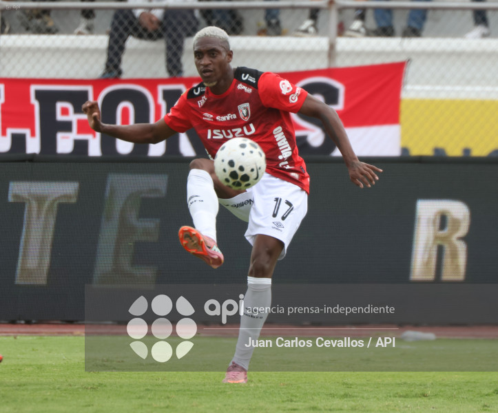 FBL-LIGAECUABET-LEONES FC-DELFIN