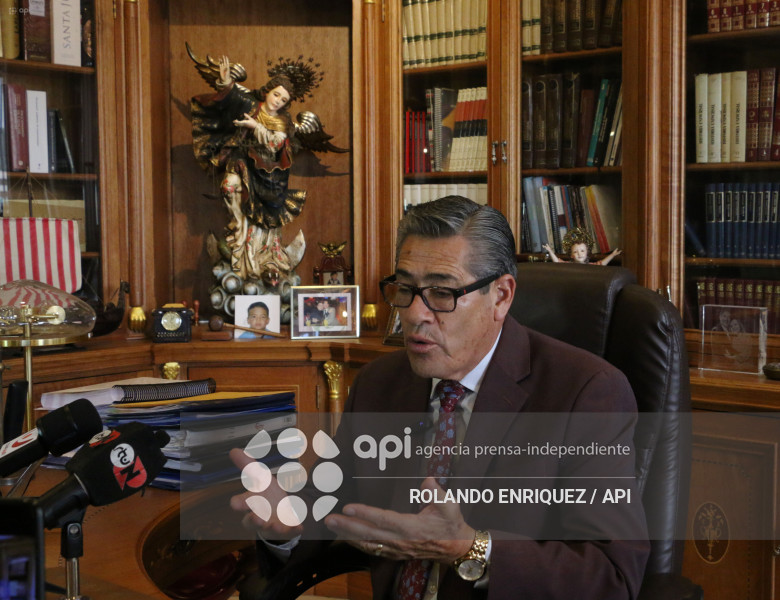 ENTREVISTA JURISTA MARCELO DUENAS SOBRE JORGE GLAS