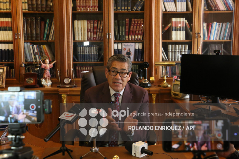 ENTREVISTA JURISTA MARCELO DUENAS SOBRE JORGE GLAS