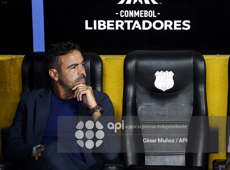 FBL-LIBERTADORES-BARCELONA-CRUZEIRO