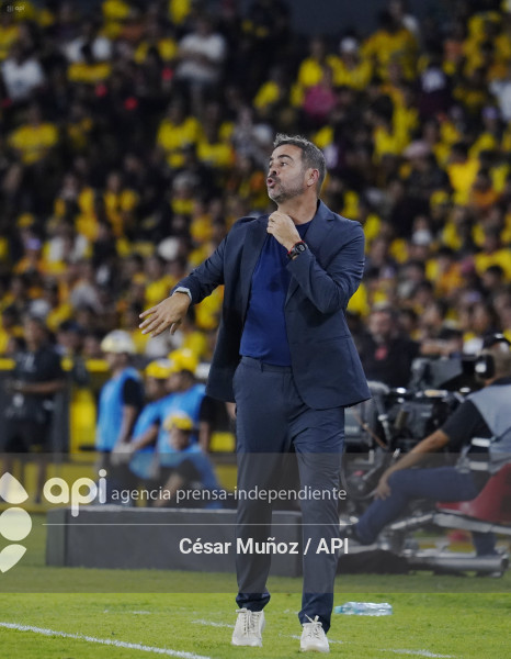 FBL-LIBERTADORES-BARCELONA-CRUZEIRO