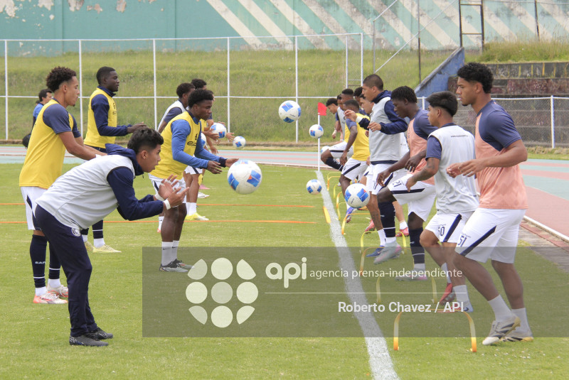 FBL COPA ECUADOR GUARANDA FC VS SAN ANTONIO