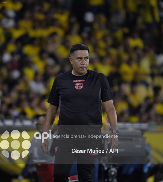 FBL-LIBERTADORES-BARCELONA-CRUZEIRO