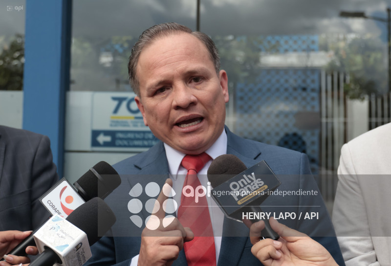 RC SOLICITA DEJAR SIN EFECTO SUSPENSIÓN