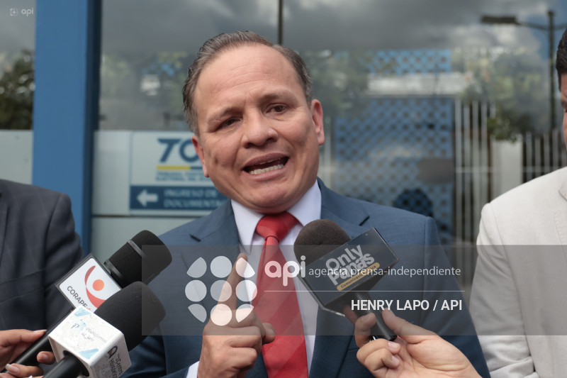 RC SOLICITA DEJAR SIN EFECTO SUSPENSIÓN