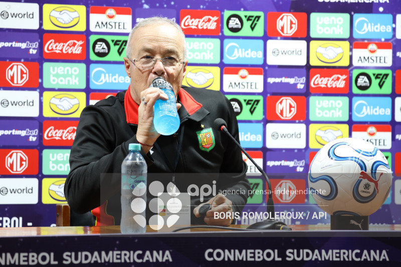 FBL-SUDAMERICANA-D CUENCA-SANTOS F C