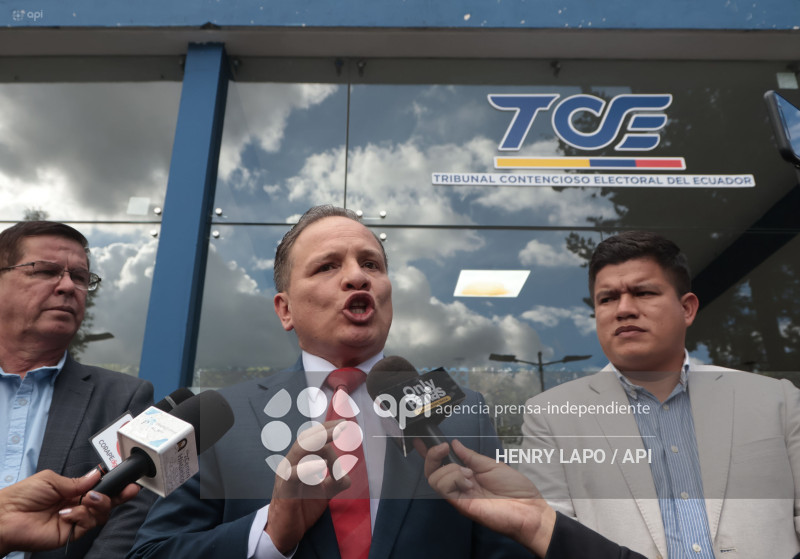 RC SOLICITA DEJAR SIN EFECTO SUSPENSIÓN