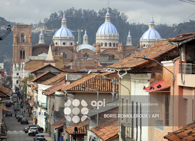 CUENCA-469 AÑOS DE FUNDACION